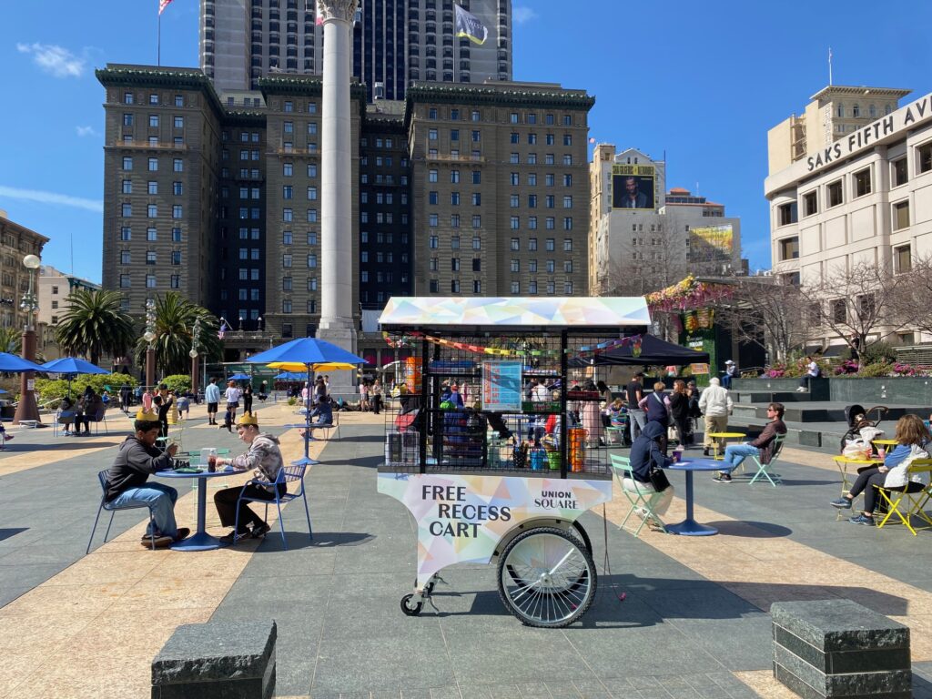Free activities cart in the center of Union Square Plaza in San Francisco